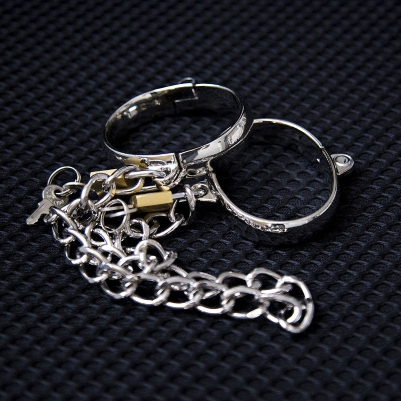 Men and Women Fashion Stainless Steel B.D.S.M Cuffs Toys for Couples