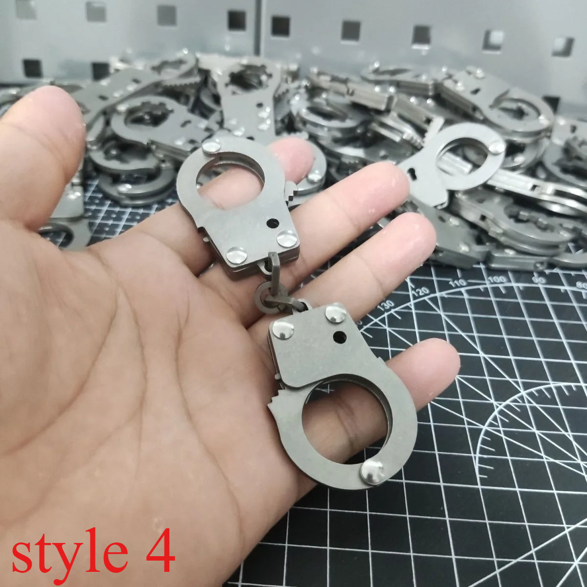 مشبك قفل الإبهام مشبك قفل إصبع القدم أصفاد تقييد SM ألعاب الكبار ألعاب جنسية للعفة للزوجين منتجات مثيرة للعب الأدوار ألعاب تخفيف التوتر أصفاد صغيرة
