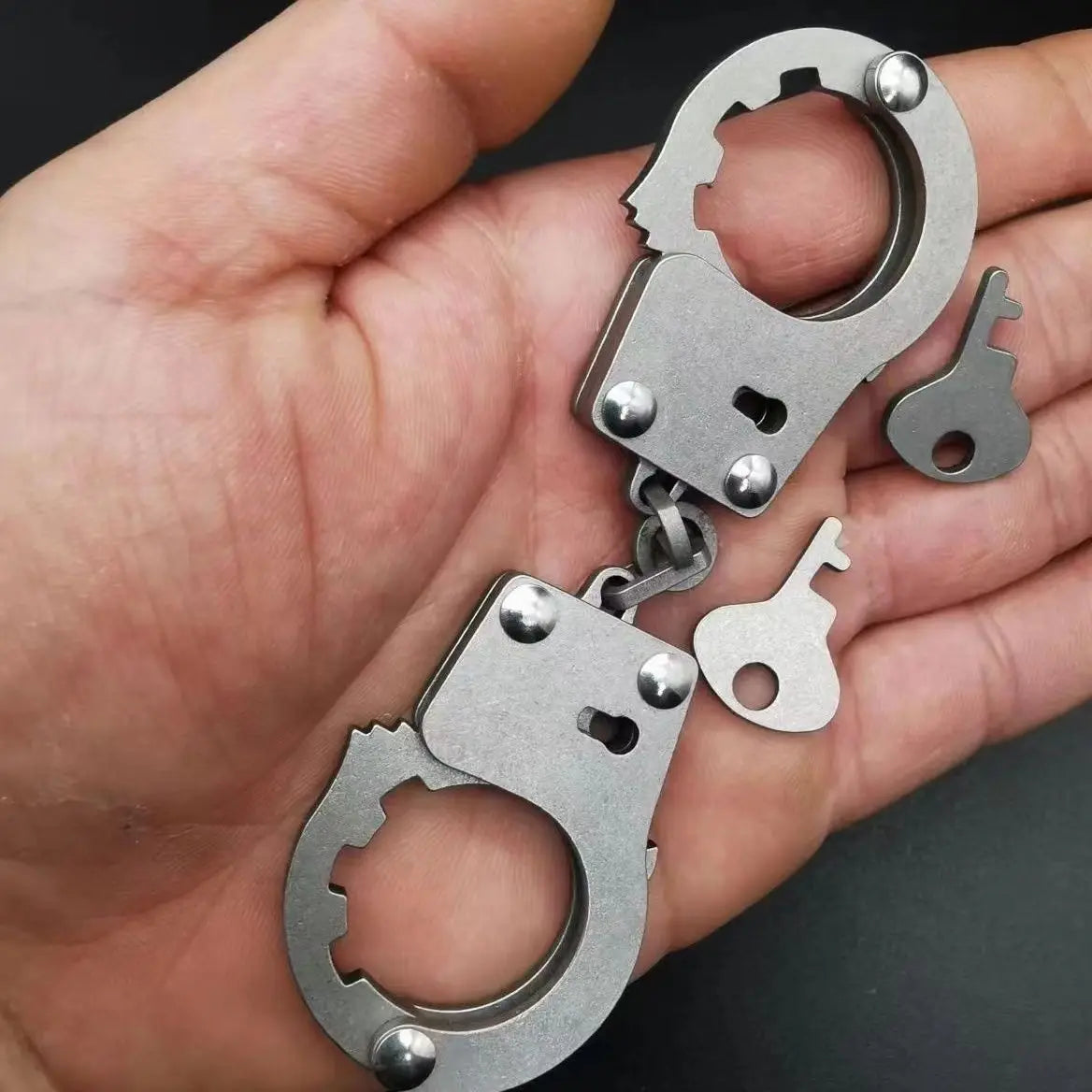 Thumb Lock Buckle Toe Lock Buckle SM Bondage Handcuffs Adult Games Sex Toys For Couple Cosplay Stainless Steel Erotic Products